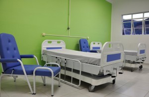 Novas camas hospitalares na Santa Casa - Foto Paulo Sampaio - Comunica Queluz